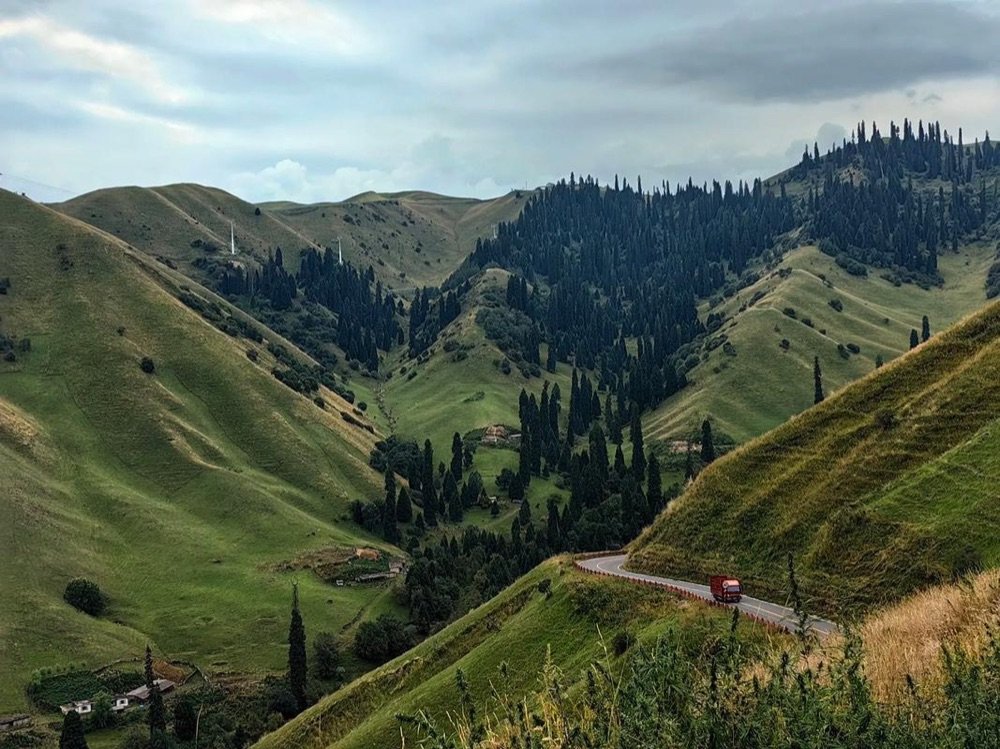 Tianger Grassland Xinjiang attraction camping stargazing travel tips