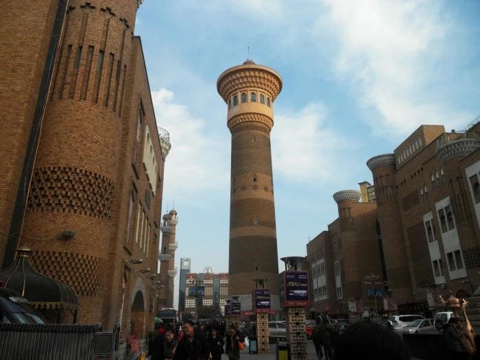 Grand Bazaar market street in Urumqi, Xinjiang